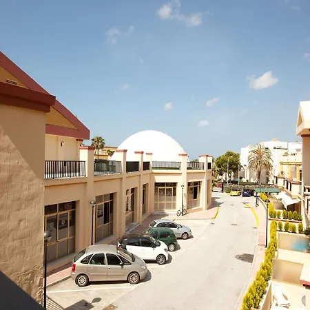 公寓 In Beachfront With Pool