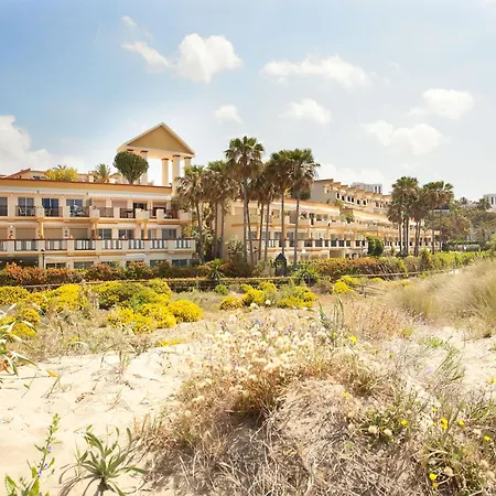 In Beachfront With Pool 公寓 *