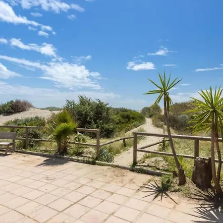 公寓 In Beachfront With Pool *