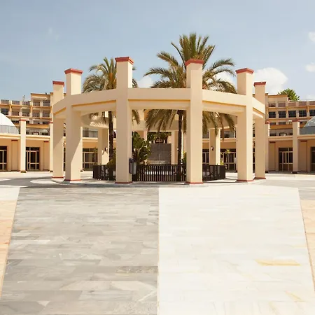 In Beachfront With Pool Apartmán Marbella